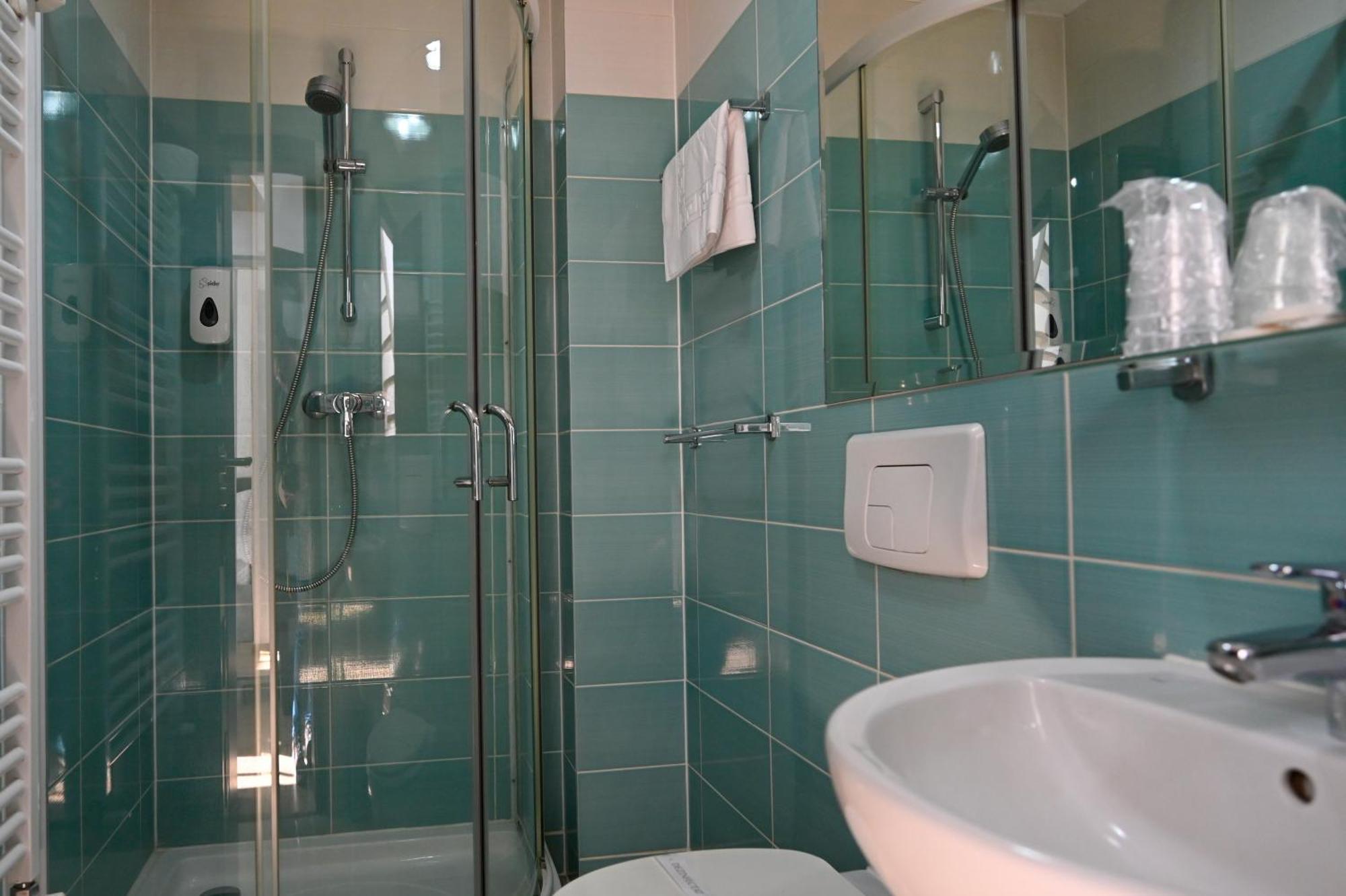 Casa Ema Pensiune & Spa Bistriţa Екстериор снимка